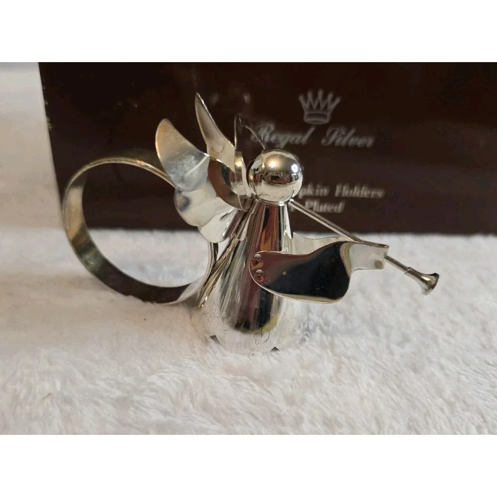 Set Of 4 Vintage Regal Silver Angel Napkin Holders‎ Rings Silver-Plated 1985